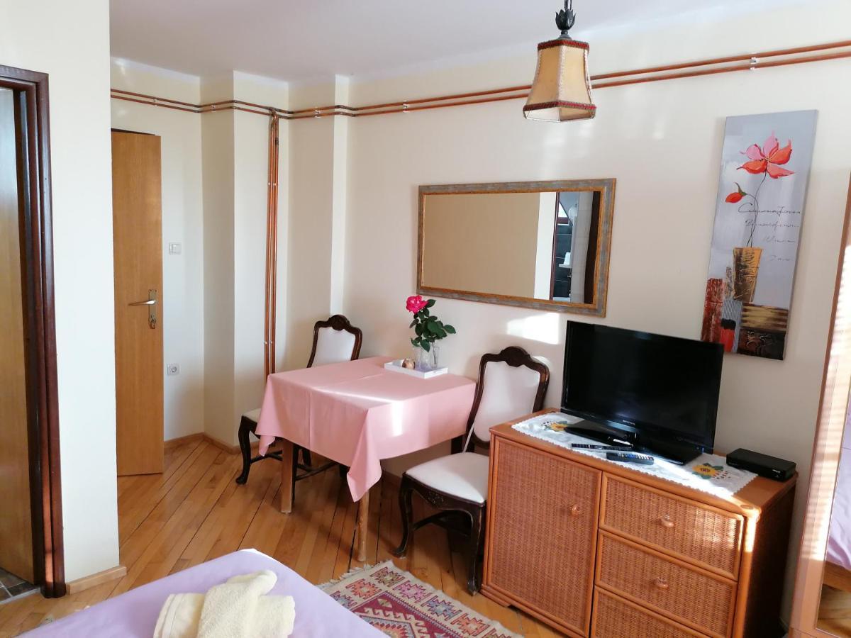House Izvor Otel Jezerce Dış mekan fotoğraf
