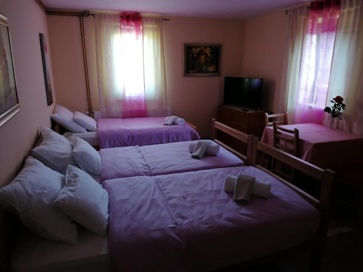 House Izvor Otel Jezerce Dış mekan fotoğraf