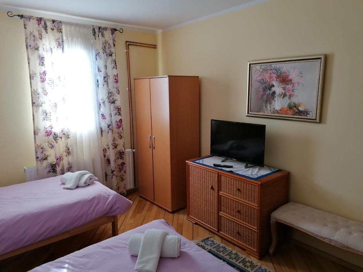 House Izvor Otel Jezerce Dış mekan fotoğraf